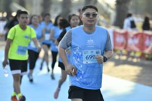 BIB: 40175, 4046, 0838
                            <button type="button" onclick="openModal(10623629)" class="btn btn-primary btn-sm float-right btn-popup" data-toggle="modal" data-target=".modal-high-quality">
                        <i class="fas fa-shopping-cart"></i> Add to Cart
                    </button>
                                            <button type="button" onclick="isThisMe(10623629, true)" class="btn btn-success btn-sm float-right btn-popup btn-isme hidden" data-toggle="tooltip" data-placement="bottom" title="นี่คือรูปของคุณใช่ไหม คลิกที่นี่เพื่อเอาเข้าอัลบั้ม">
                        <i class="fas fa-plus"></i> Add to album
                    </button>
                    <button type="button" onclick="isThisMe(10623629, false)" class="btn btn-warning btn-sm float-right btn-popup btn-isnotme hidden">
                        <i class="fas fa-ban"></i> Remove from album
                    </button>